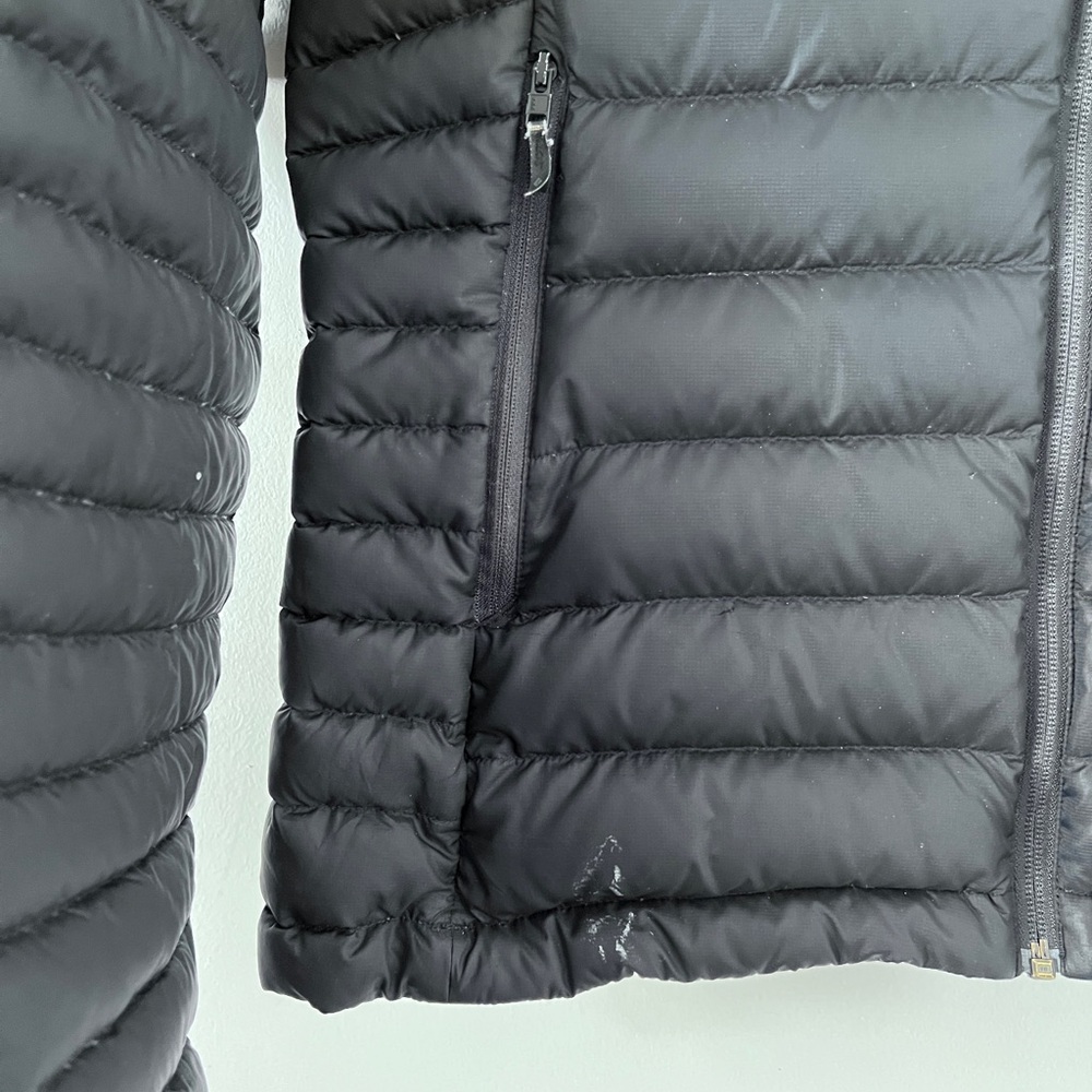 Black Diamond Women’s Black Puffer Jacket - Picture 9 of 9